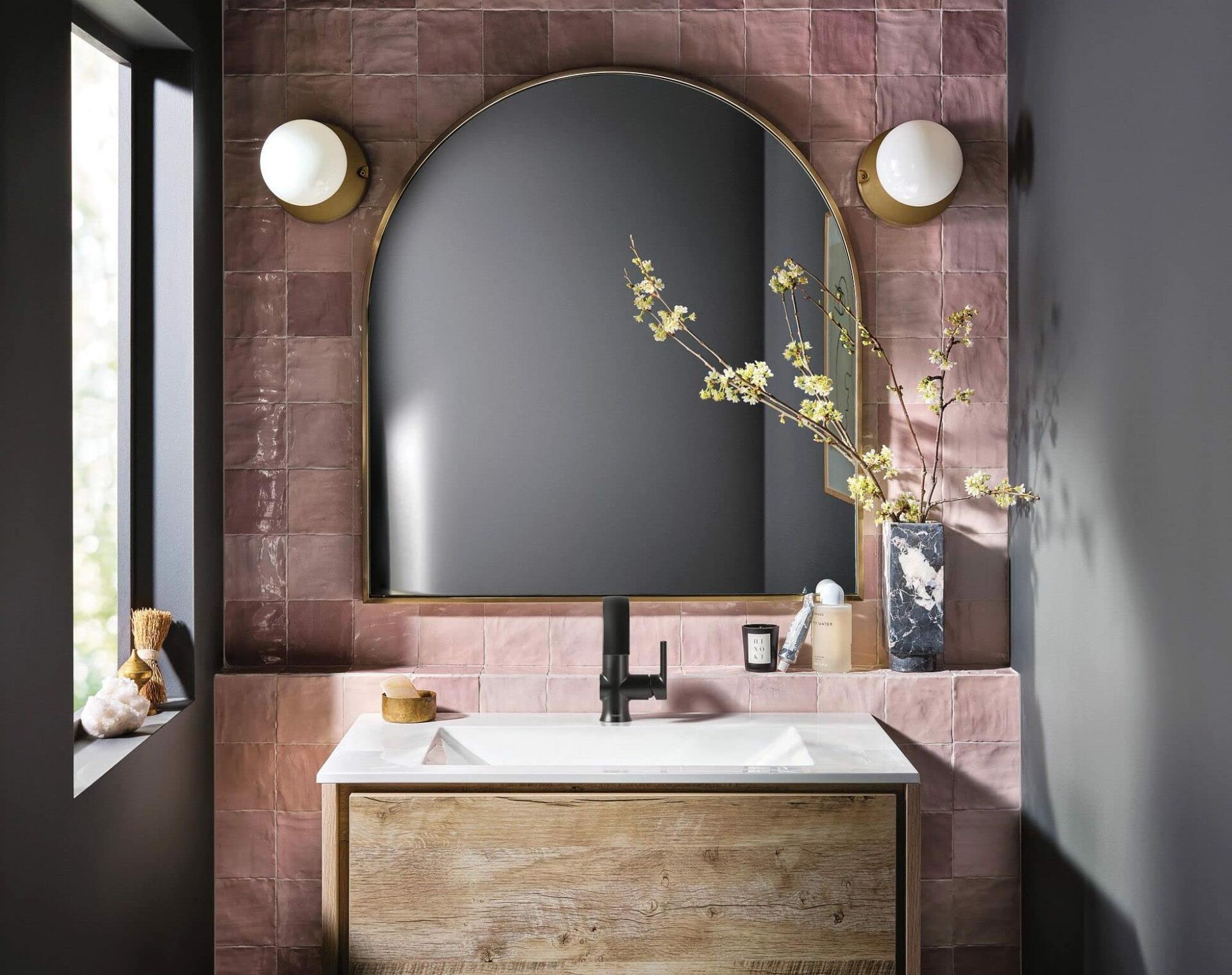 MOEN Doux S6910BL Single Hole Single-Handle Bathroom Faucet in Matte Black