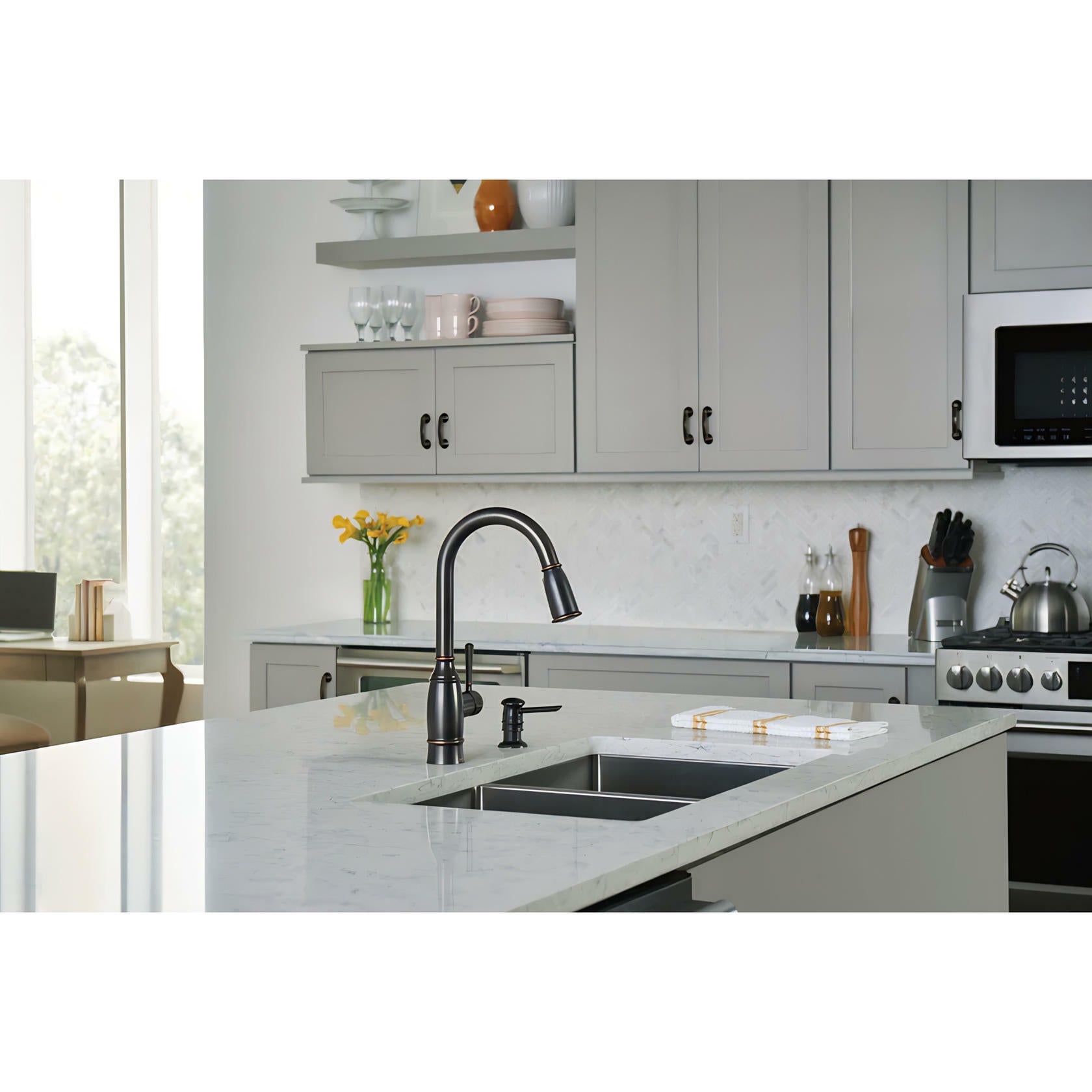 MOEN Noell 87791BRB Single-Handle Pull-Down Sprayer Kitchen Faucet with Reflex, Soap Dispenser and Power Clean in Mediterranean Bronze