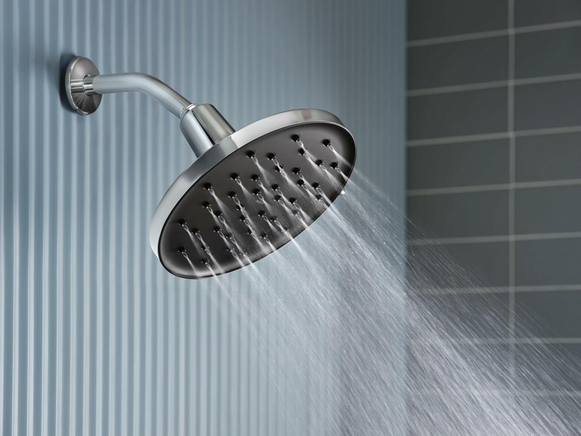 MOEN Verso 220R3 Adjustable 9" Diameter Spray Head Rainshower in Chrome