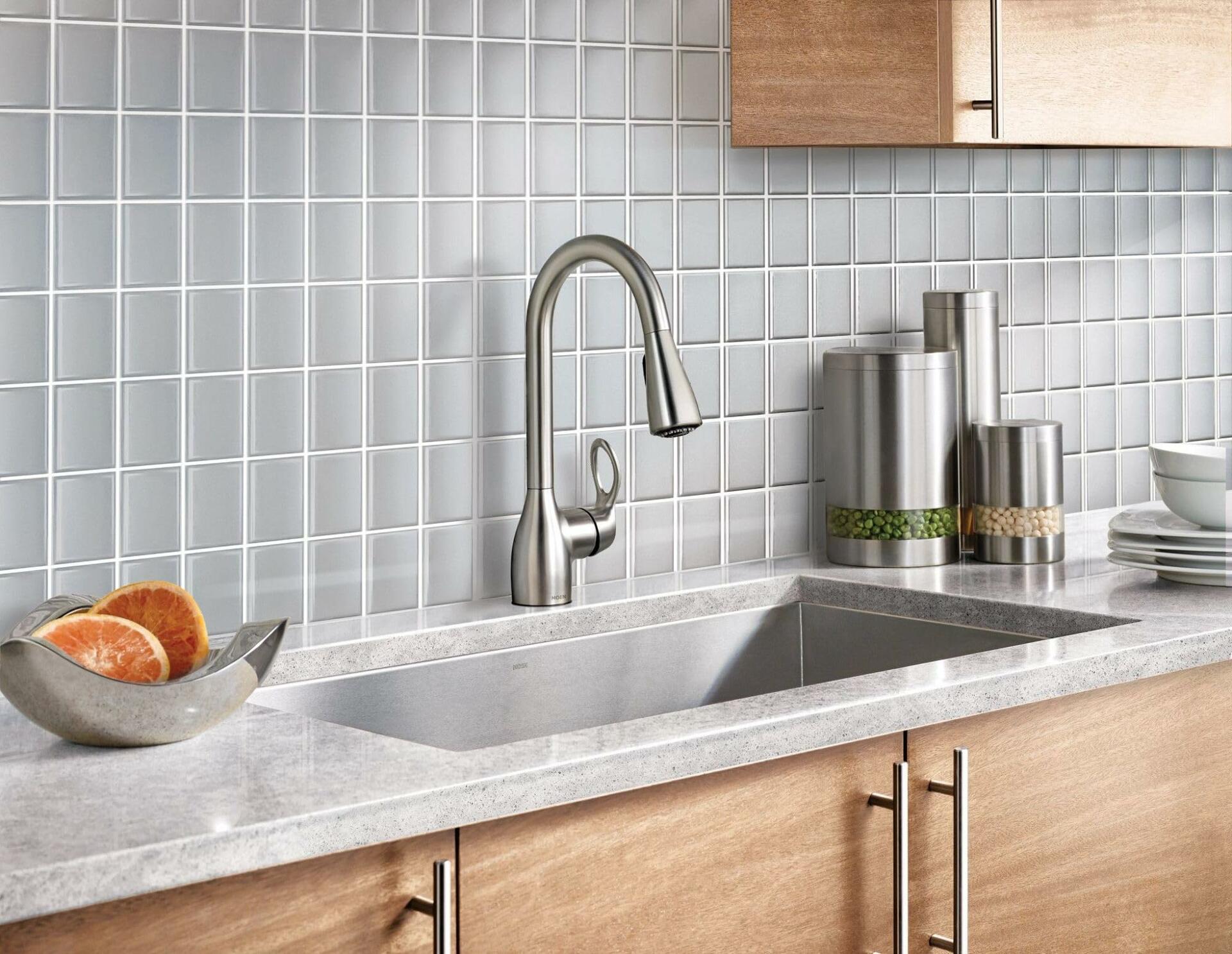 MOEN Kleo CA87011SRS Single-Handle Pull-Down Sprayer Kitchen Faucet with Reflex and Power Clean in Spot Resist Stainless