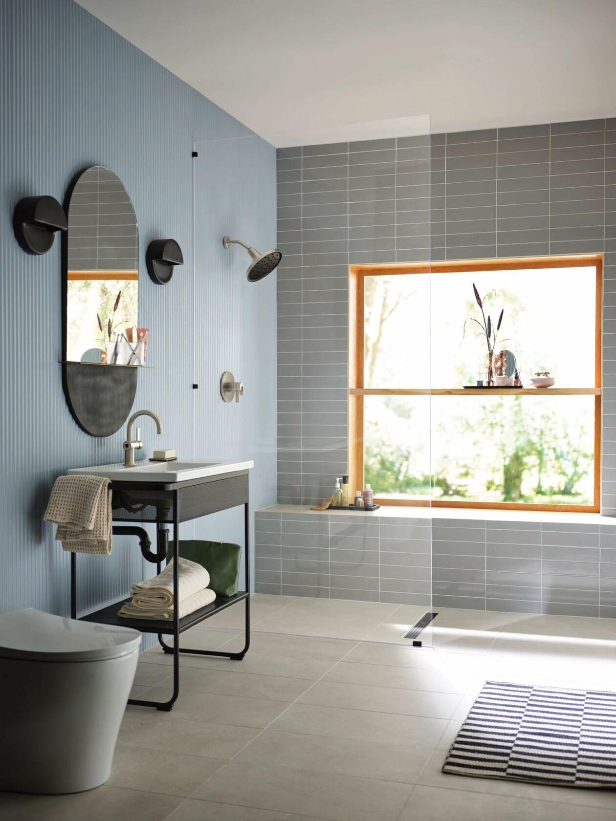 MOEN Verso 220R3EPBN Adjustable 9" Diameter Eco-Performance 1.75gpm Spray Head Rainshower in Brushed Nickel