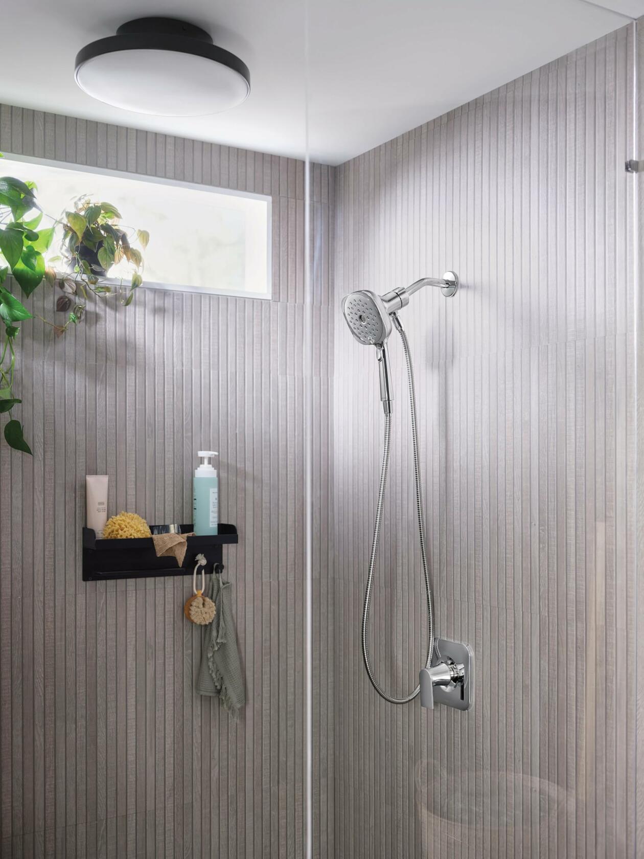 MOEN Verso 220H5EP Eco-Performance 5-inch Infiniti Dial Square Handheld Shower in Chrome