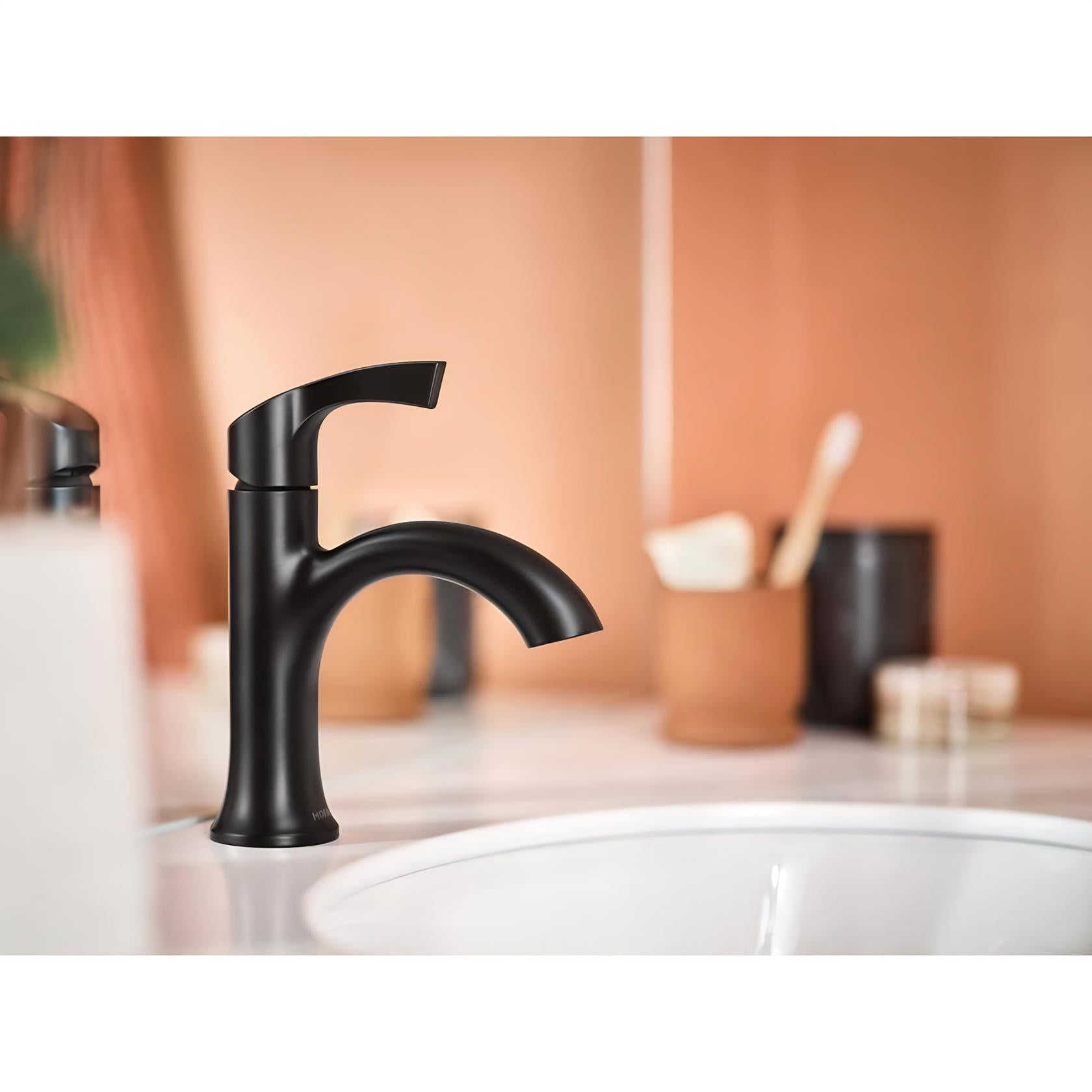 Korek Single 84466BL Hole Single-Handle Bathroom Faucet with Drain Kit Included in Matte Black