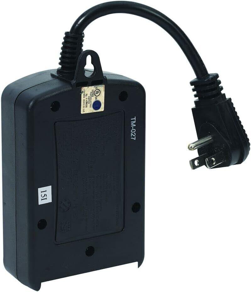 Intermatic HB51K 24 Hour Outdoor Timer with Photocell Light Sensor, Weatherproof - Like New - Like New