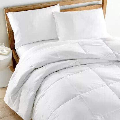 Beckham Hotel Collection Goose Down Alternative Comforter, King/Cal King-White