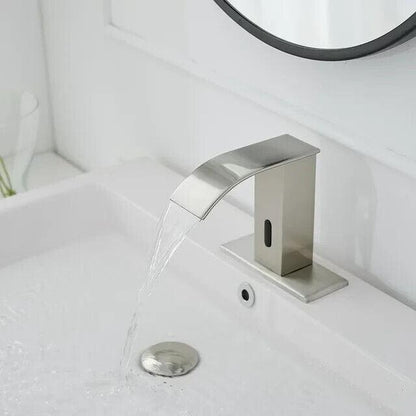 BWE Battery Powered Touchless Single Hole Bathroom Faucet Motion Sensor