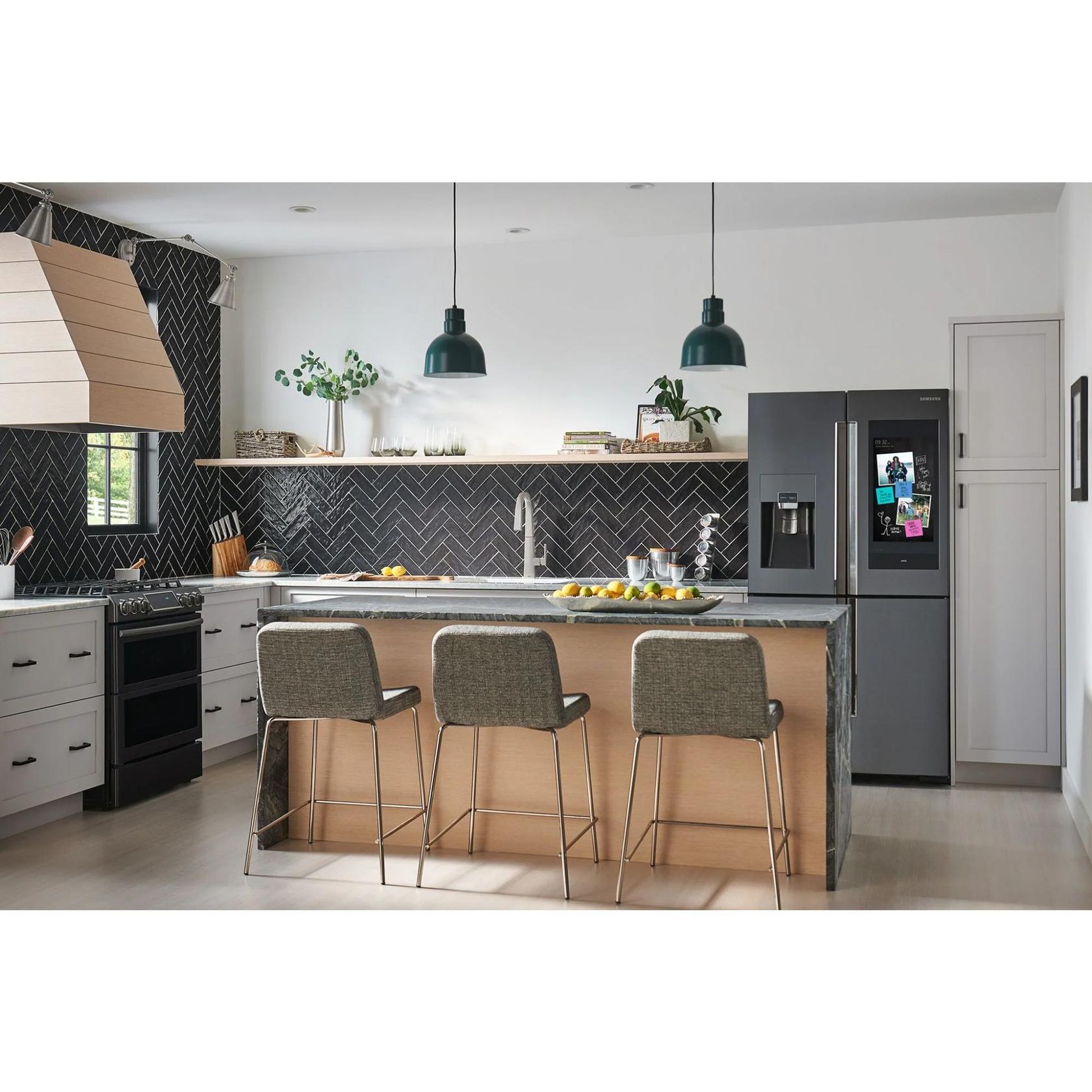 MOEN Nio S75005SRS Pull Down Sprayer Kitchen Faucet with 360 Degree Spout Swivel and Power Boost in  Spot Resist Stainless