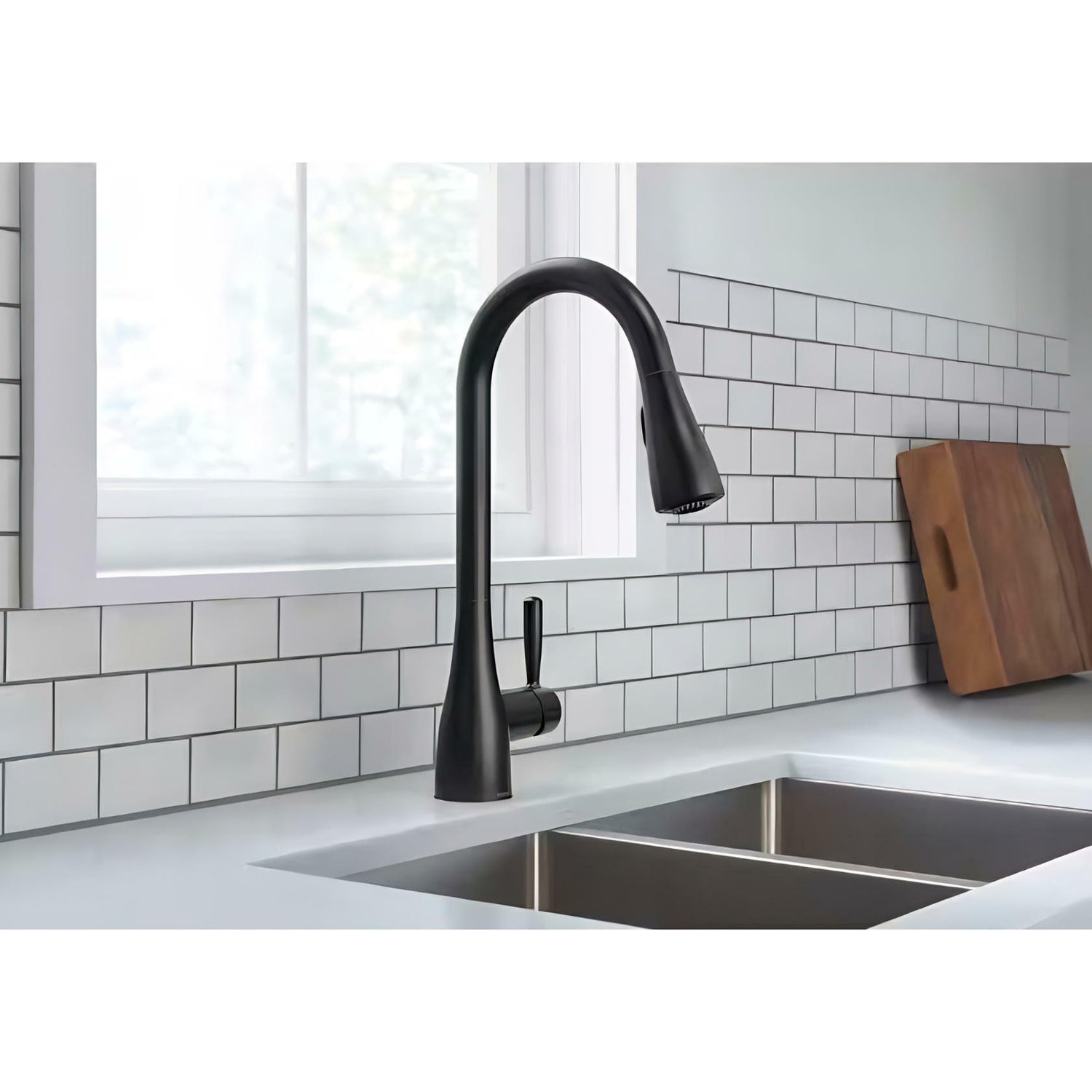 MOEN Doherty 87260BL Single Handle Pull-Down Sprayer Kitchen Faucet with Power Clean and Reflex in Matte Black