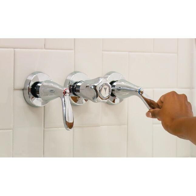 MOEN Adler 82663 3-handle Single function 4-in Round Bathtub and shower Faucet in Chrome (Valve Included)