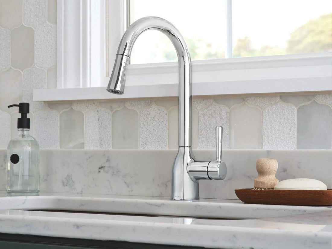 MOEN Adler 87233 Single-Handle Pull-Down Sprayer Kitchen Faucet with Power Clean and Reflex in Chrome