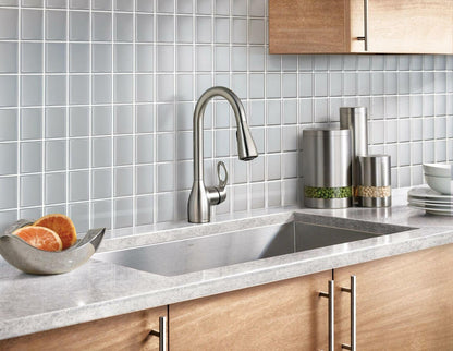 MOEN Kleo CA87011SRS Single-Handle Pull-Down Sprayer Kitchen Faucet with Reflex and Power Clean in Spot Resist Stainless